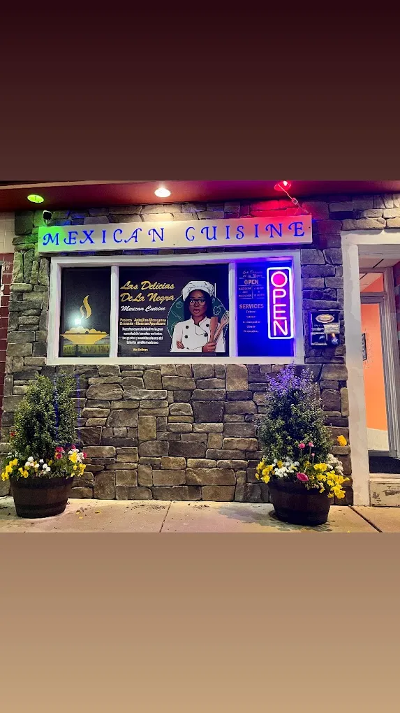 Entrance of Las Delicias de la Negra